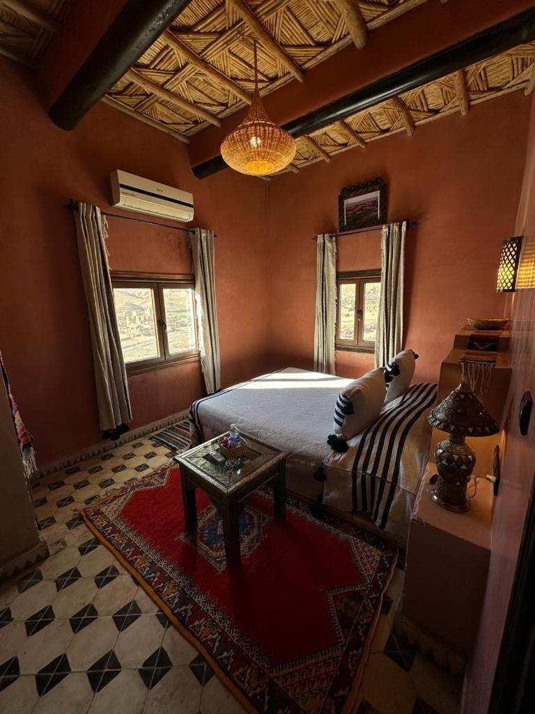 Riad Tamdakhte آيت بن حدو المظهر الخارجي الصورة