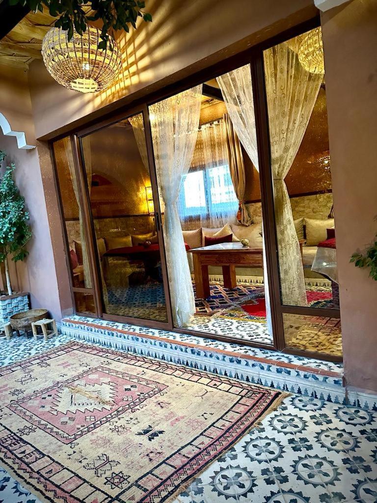 Riad Tamdakhte آيت بن حدو المظهر الخارجي الصورة