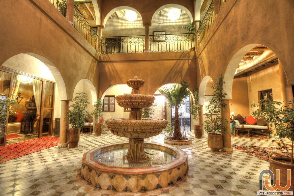 Riad Tamdakhte آيت بن حدو المظهر الخارجي الصورة